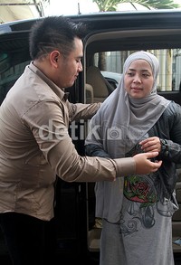 Nassar mengaku ia tak ingin terlalu berlebihan untuk melarang-larang sang istri yang tengah hamil dua bulan. Gusmun/detikHot.