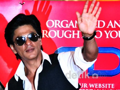 Shahrukh Khan Siap Goyang Ribuan Penggemar