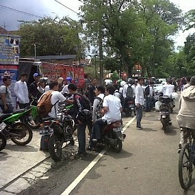 Pelajar dari Dua SMA Tawuran di Jalan Ambon