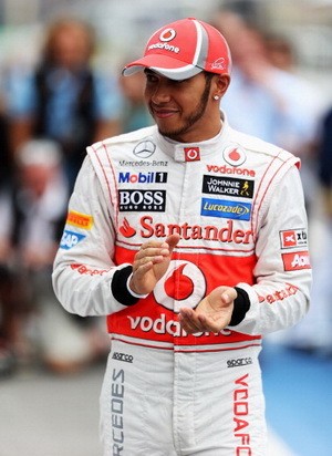 Hamilton Tak Tutup Kemungkinan Kembali ke McLaren