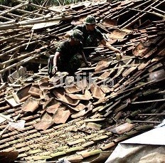 3 Rumah Tertimbun Longsor di Sukabumi