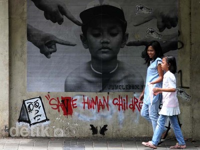 Mural Sambut Hari Anti Korupsi dan HAM Sedunia