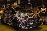 Para peserta bakal memperebutkan piala Raja, dan tentunya uang sebesar Rp 10 juta untuk hasil modifikasi terbaik.