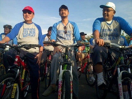 Amir Syamsuddin Ikut Gowes Sepeda Bareng Abraham Samad