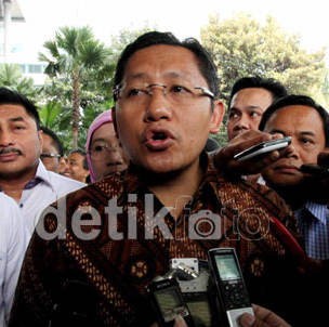 Survei INSIS: Anas Urbaningrum Politikus Muda Paling Populer