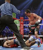 Pacman Tersungkur Mencium Kanvas