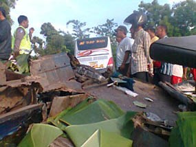 Kecelakaan Karambol di Magetan, Dua Orang Tewas