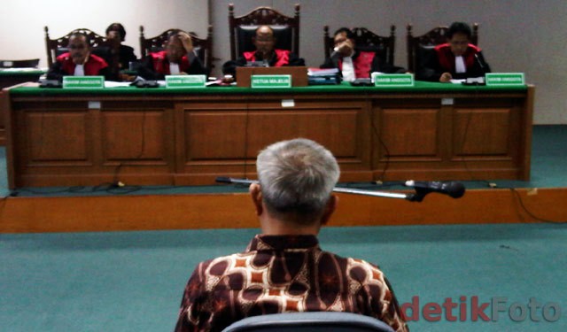 Ini Dia Alasan Hakim Menolak PK Anggodo Widjojo