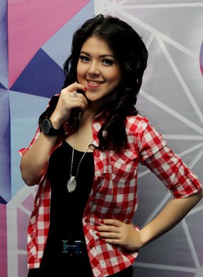 Ku Wanita, Lagu Transformasi Tina Toon