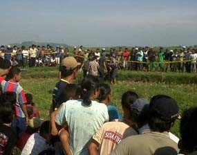 Seorang Pria Ditemukan Tewas di Pinggir Sawah