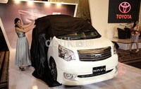 Toyota NAV1 diluncurkan di Hotel Indonesia-Kempinski, Jakarta, Selasa (11/12/2012).