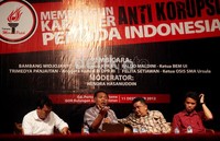 Ia memaparkan kondisi peta korupsi terkini bersama anggota Komisi III DPR Trimedya Panjaitan dan Ketua BEM UI Faldo Maldini.