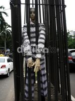 Tahanan KPK di Tiang Monorel