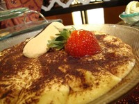 Teh Tarik Tiramisu, dessert Italia yang diberi sentuhan Asia.