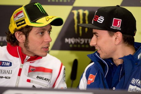 Tak Akan Ada Friksi Lorenzo-Rossi Lagi