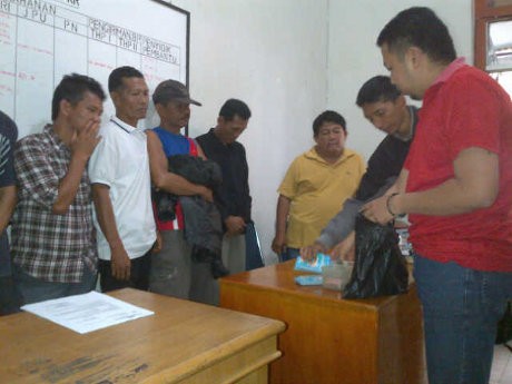2 PNS Bangka Belitung Ditangkap Polisi karena Judi Remi