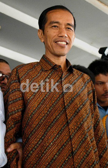 Jokowi Temui Mantan Menperin AR Soehoed di Buncit