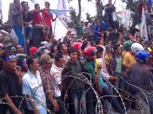 Beda dengan Temannya, Seribu Buruh di Medan Ini Dukung UMP Rp 1,3 Juta