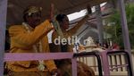 12 Pengantin Nikah Bareng di 12-12-12