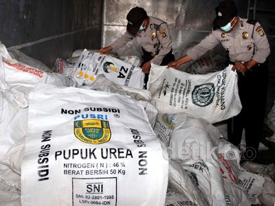 Koperasi Pengoplos Pupuk Bersubsidi Digerebek