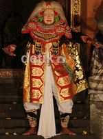 Romantisme Keraton Dalam Sendra Tari Legong
