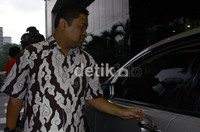 Teddy Rusmawan diperiksa untuk terdakwa mantan Kakorlantas Irjen Djoko Susilo dalam kasus korupsi pengadaan simulator SIM di Korlantas Mabes Polri. Ramses/detikFoto.