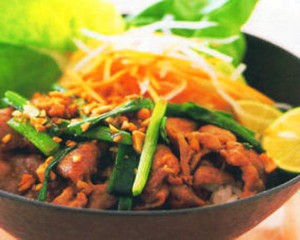 Hmm.. Gurihnya Nasi Topping yang Menggiurkan