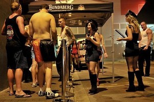 Pesta Paling Liar di Australia, Tanpa Busana!