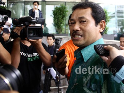Bupati Bogor Diperiksa KPK Soal Kasus Hambalang