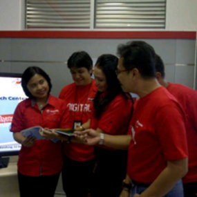 Telkomsel Siap Bangun 2.400 BTS 3G Pada 2013