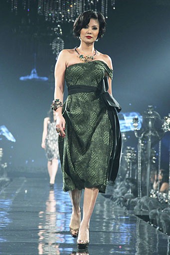 Arantxa adi Collection 2013 Re-Invite at Grand Ballroom Hotel Kempinski. Grand Indonesia. Jakarta. [Foto: Mohammad Abduh/Wolipop]