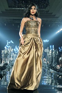 Arantxa adi Collection 2013 Re-Invite at Grand Ballroom Hotel Kempinski. Grand Indonesia. Jakarta. [Foto: Mohammad Abduh/Wolipop]