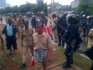 Ini Kata Perangkat Desa Kenapa Mesti Blokir Tol: Kami Ingin Jadi PNS!