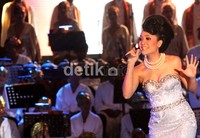 Lea Simajuntak turut meramaikan konser 'Suara dari Timur' itu. Gusmun/detikHot.