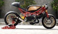 Untuk mengubah GSX600 menjadi Cafe Racer ini, Ari hanya membutuhkan waktu yang tergolong singkat, yakni hanya 3 sampai 4 bulan. Menurutnya banyak tingkat kesulitan yang dihadapi ketika membangun motor ini.