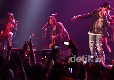 Guns N Roses Gebrak Jakarta