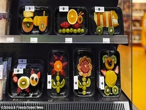 Buah Bentuk Bunga dan Traktor Khusus Untuk Anak