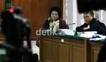 Hartati Dikonfrontir dengan Mantan Anak Buahnya