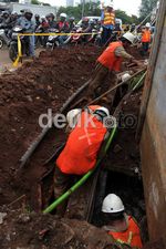 Perbaikan Jalur Pipa Air Bersih