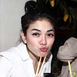 Nikita Mirzani Bantah Pernah Ancam Bunuh Olivia