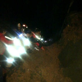 Mahasiswa Stikes Unjani Tewas Tertimbun Tebing Longsor di Cibiru