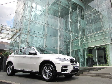 Mengintip Jeroan BMW X6