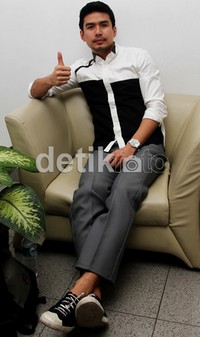 Christian Bautista saat ditemui di acara DahSyat di Studio RCTI, Jakarta Barat, Selasa (18/12/2012). Gus Mun/detikHot.