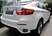 BMW X6 Dibanderol Rp 1,7 Milliaran off the road.