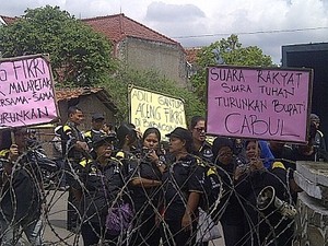 Anak Pesantren, Ibu Pengajian dan Mahasiswa Kepung Kota Garut Siang ini