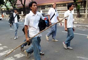 Jokowi Mau Siswa Terlibat Tawuran Bisa Ikut UAS