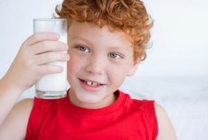 Untuk Anak, 2 Cangkir Susu Setiap Hari Sudah Cukup