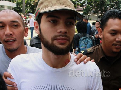 Diego Michiels Diserahkan ke Kejari Jakpus