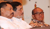 Kita berharap reformasi sistem politik yang telah dan tengah berlangsung juga mendorong lahirnya budaya politik kewargaan yang demokratis dan partisipatoris. Kita tidak ingin reformasi dan demokratisasi terjadi hanya di level superfisial saja, ujar Ical.