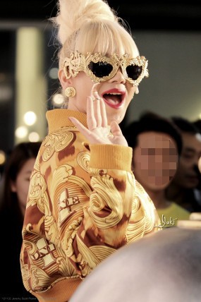 5 Gaya Berbusana Unik CL 2NE1